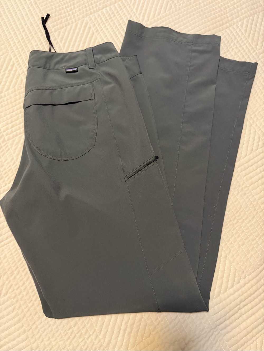 Patagonia Women's Cargo Pants in Slate Green